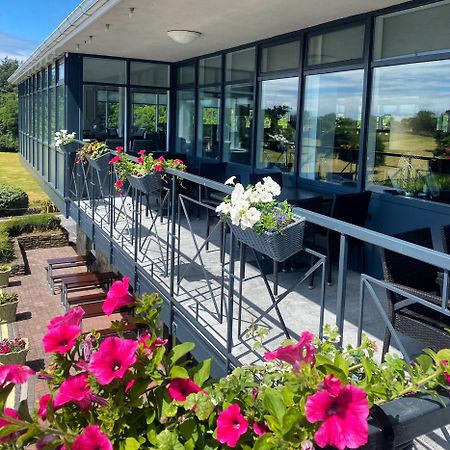Westlodge Hotel & Leisure Centre Бантрі Екстер'єр фото