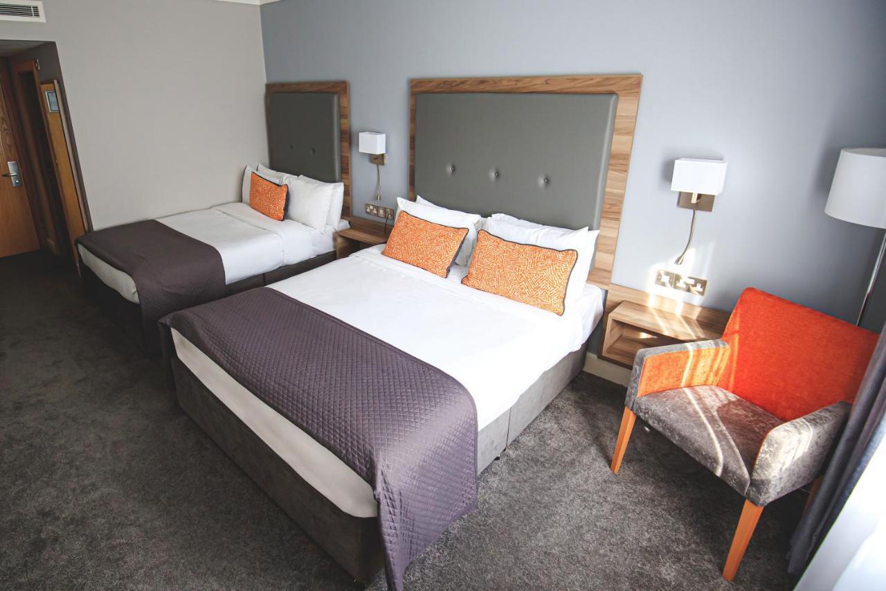 Westlodge Hotel & Leisure Centre Бантрі Екстер'єр фото