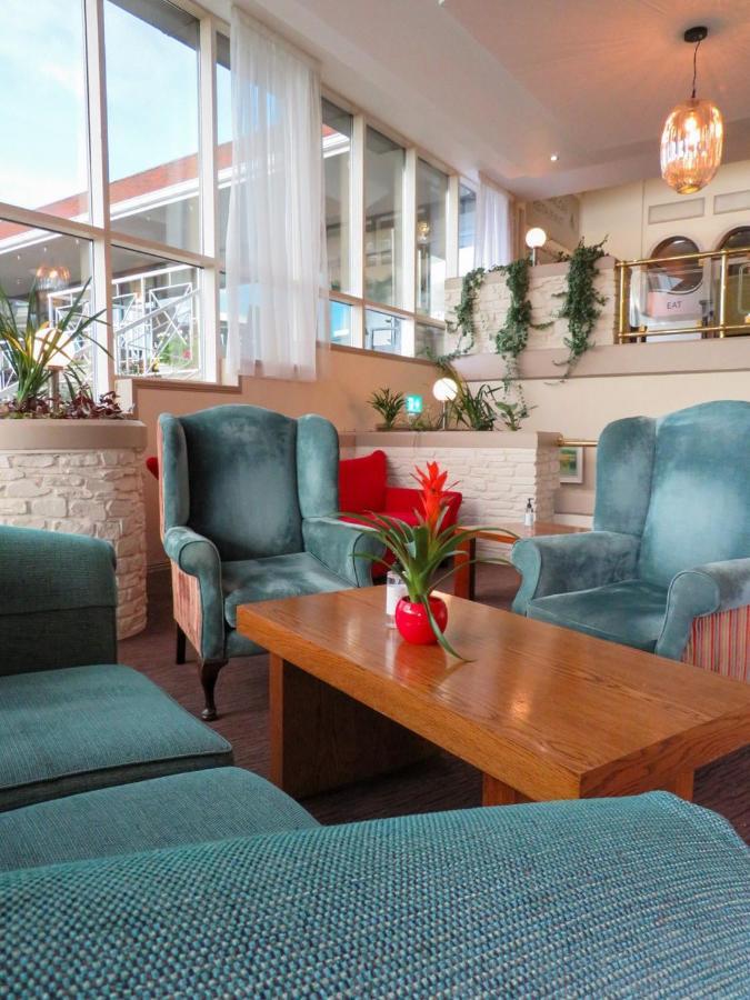 Westlodge Hotel & Leisure Centre Бантрі Екстер'єр фото